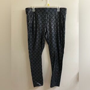 Womens 2XL Torrid Mermaid Scale Leggings